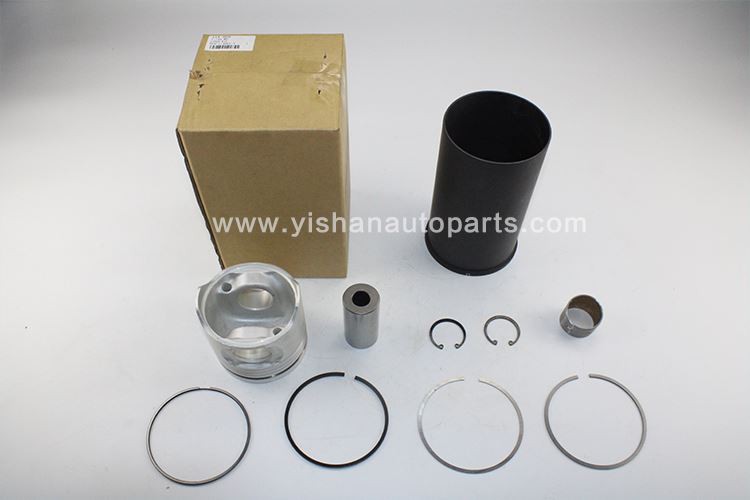2.5878137441 5878137451 ISUZU Cylinder Liner Set package